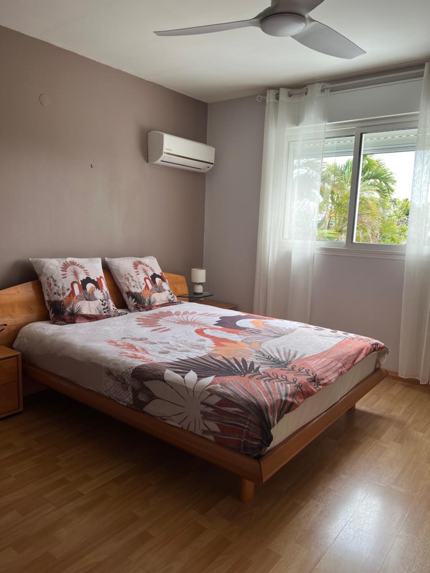 Villa Etang Sale Les Bains Avec Piscine Privee Екстериор снимка