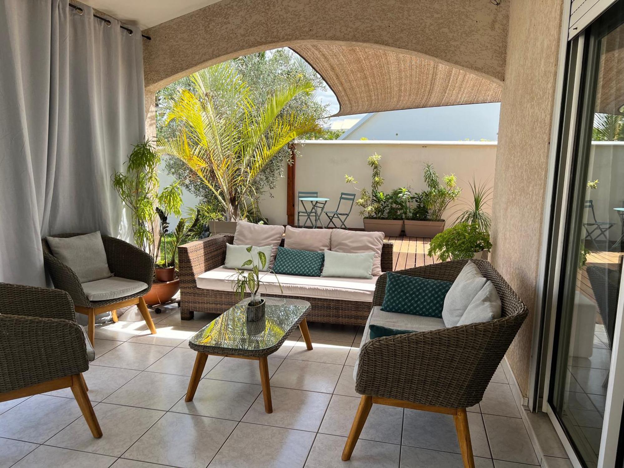 Villa Etang Sale Les Bains Avec Piscine Privee Екстериор снимка